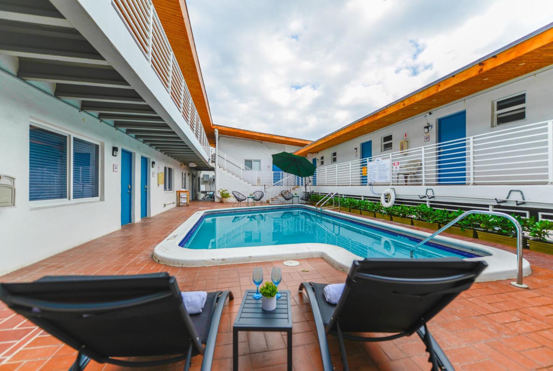 The Mariner Suites #22 - Beachfront Studio Hollywood Dış mekan fotoğraf
